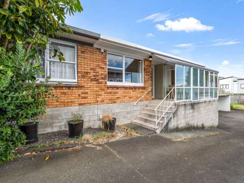 Onehunga 2 Bedroom 2/53 Trafalgar Street Onehunga