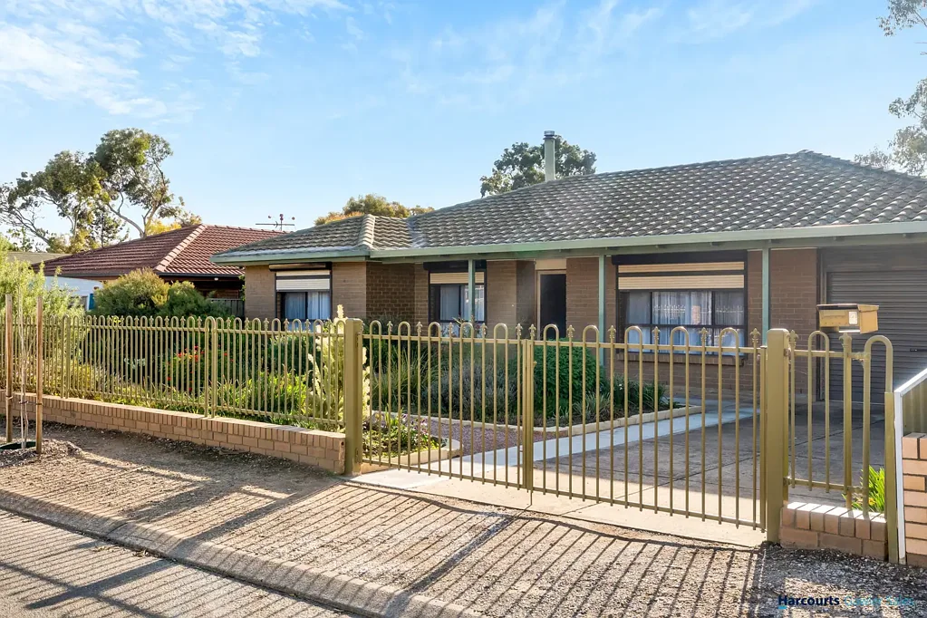 4 Barber Street, Willaston, SA 5118