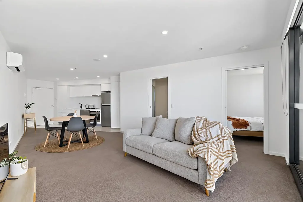 Gungahlin 1房  Smart Start or Solid Investment