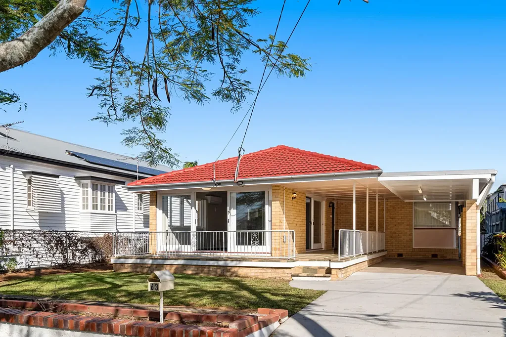 Charming Family Home in a Prime Camp Hill Location