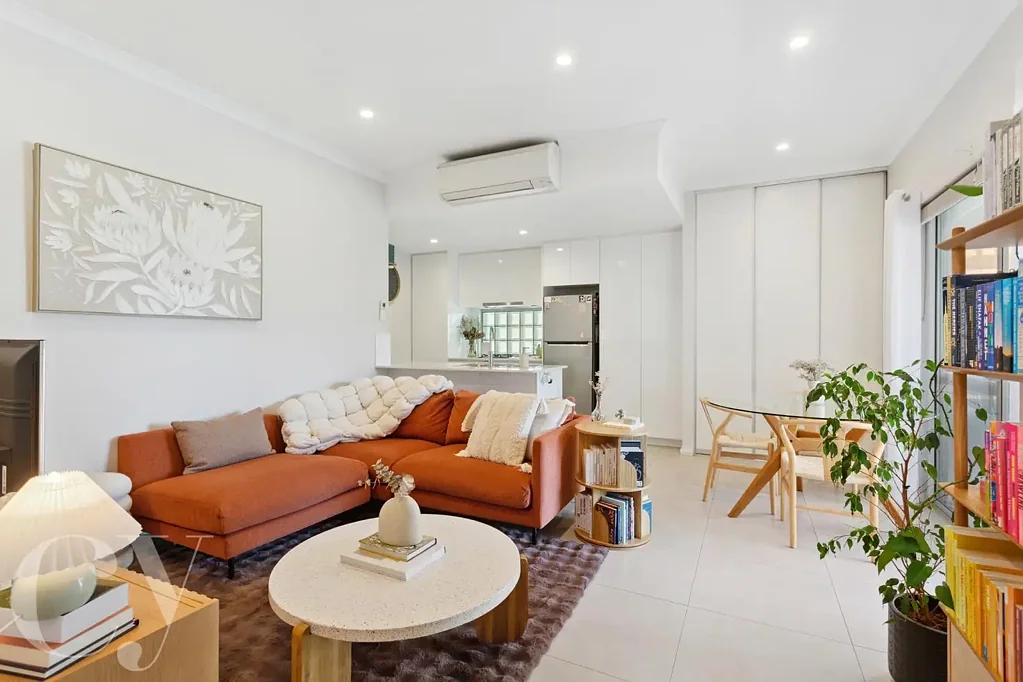 Cloverdale 2ਬੈੱਡਰੂਮ Modern Living in a Boutique Complex