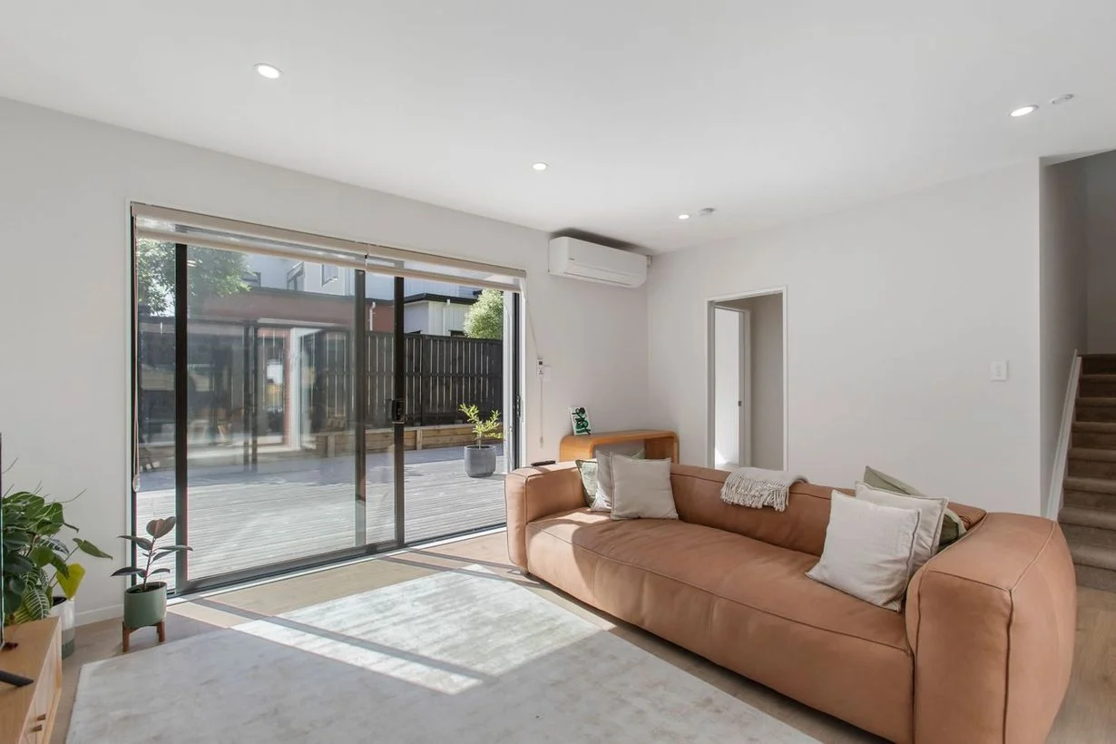 24- Artemis Way, Flat Bush, Manukau City, 4 Bedrooms, 3 Bathrooms, House