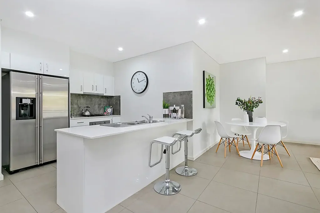 Convenient Location 2 Bedroom Apartment