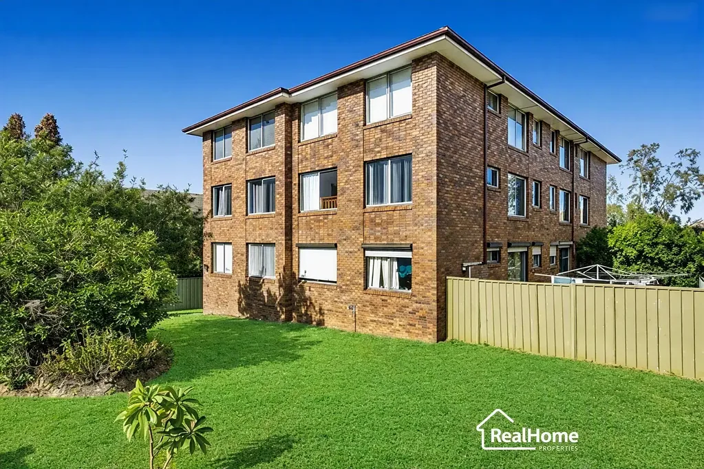 Parramatta 2房 Parramatta 中心的优质投资或首次置业机会 Prime Investment or First Home Opportunity in the Heart of Parramatta