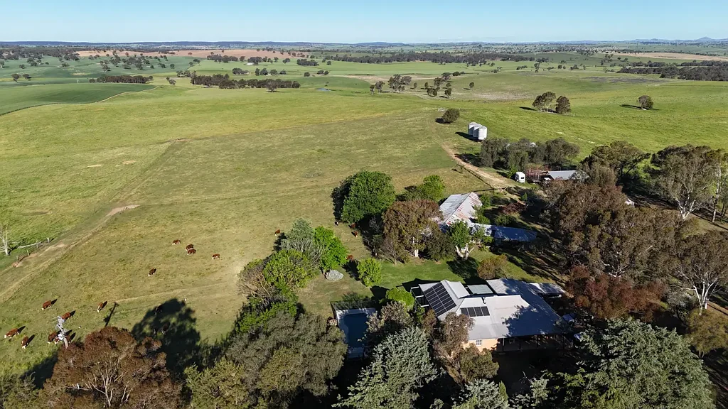 Young  Prestigious Position with Commanding Valley Views + Town Water