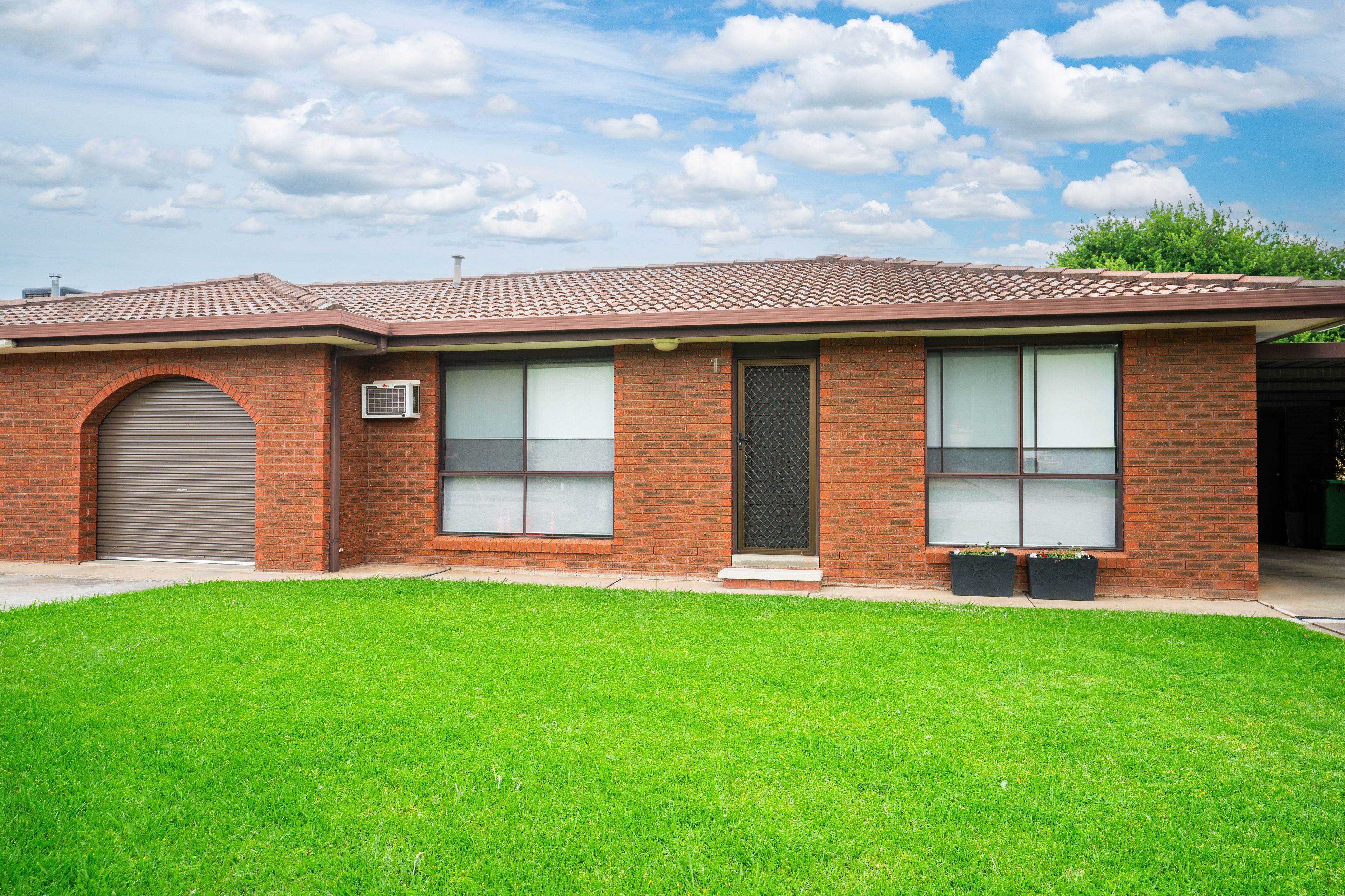 UNIT 1 595 WEBB ST, LAVINGTON NSW 2641, 0房, 0浴, Unit