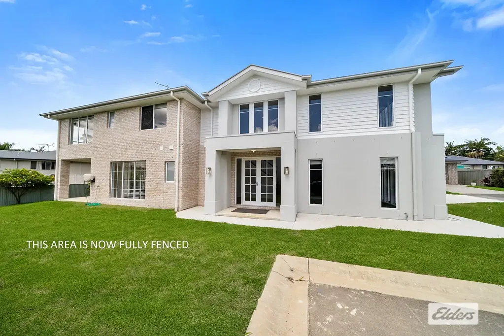 Unmatched Elegance - Large Modern Home in Shailer Park