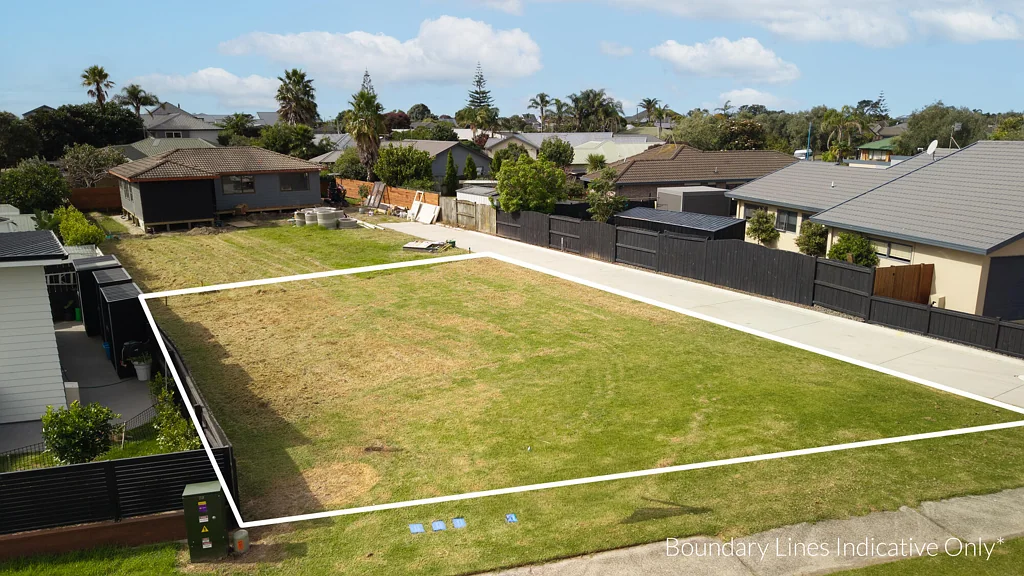 Papamoa  Central Papamoa Section with No Covenants
