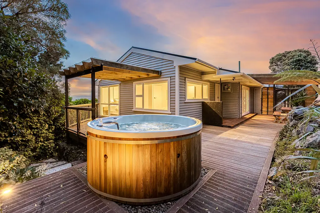 Ngaio 3બેડરૂમ BEAUTIFULLY RENOVATED NGAIO SANCTUARY