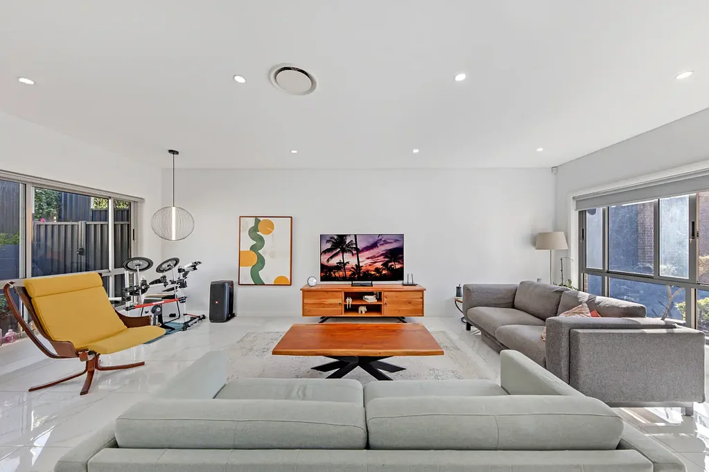 West Ryde 3غرفة نوم Quiet and Oversized Villa Home with Ermington Public Catchment