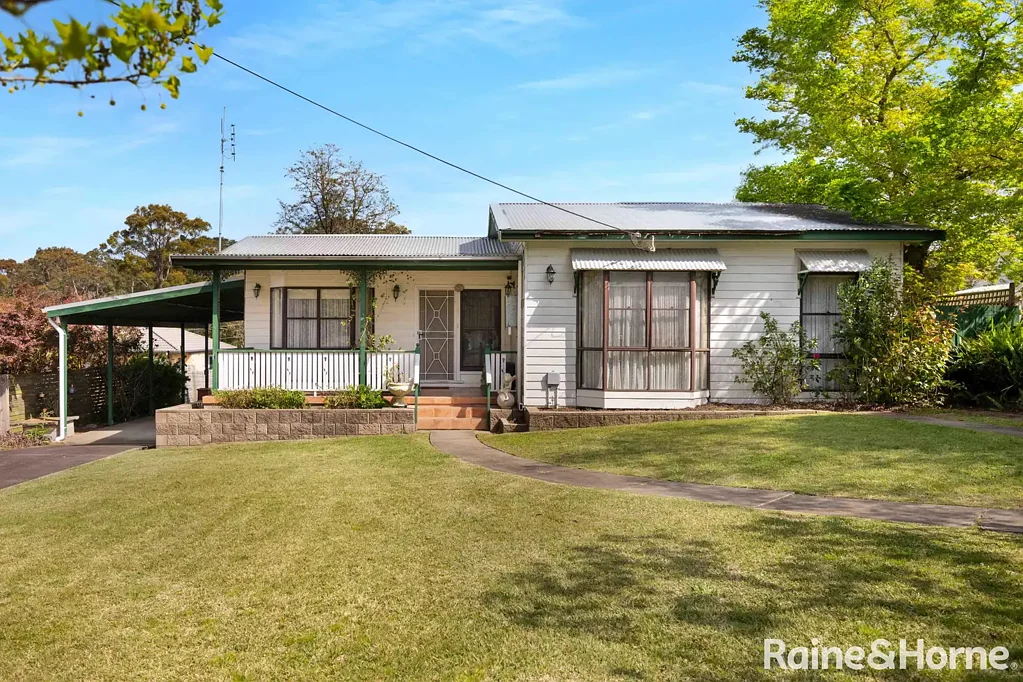 7 Hale Avenue, Nowra, NSW 2541