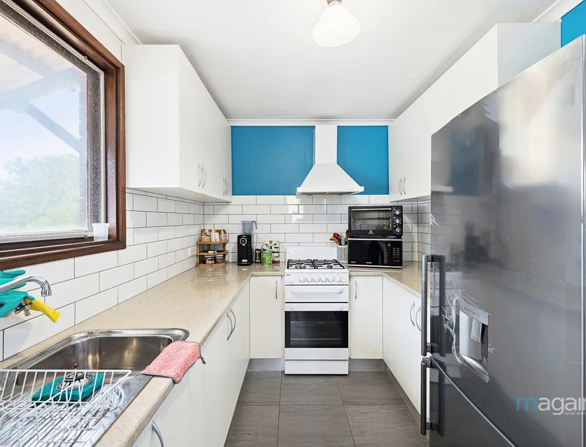 11 Olympia Crescent, Hackham West, Southern Adelaide, 3 ਕਮਰੇ, 1 ਬਾਥਰੂਮ, House