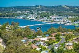 6 Penthouse Place, North Batemans Bay