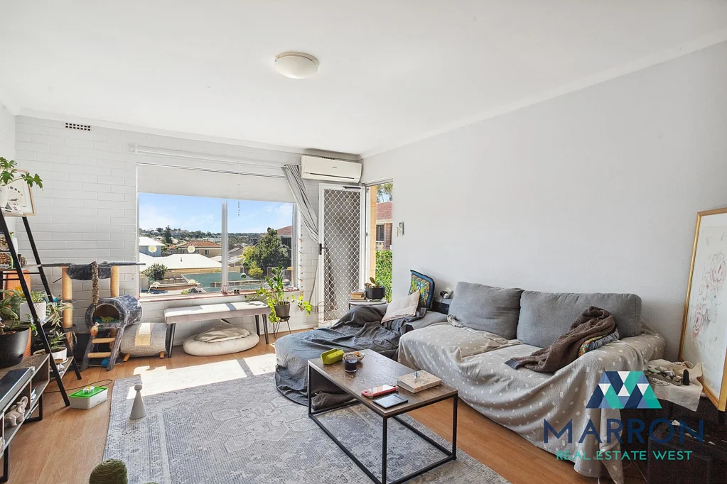 12/63 STANLEY STREET, Scarborough, WA 6019