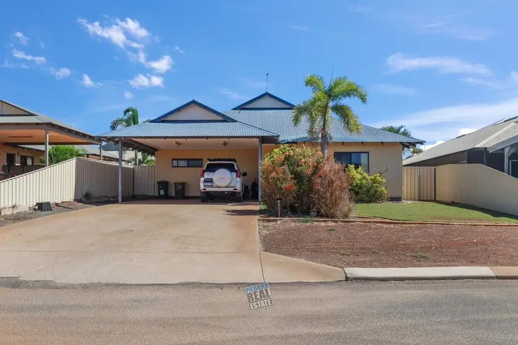 24 Haldane Crescent, Baynton, WA 6714