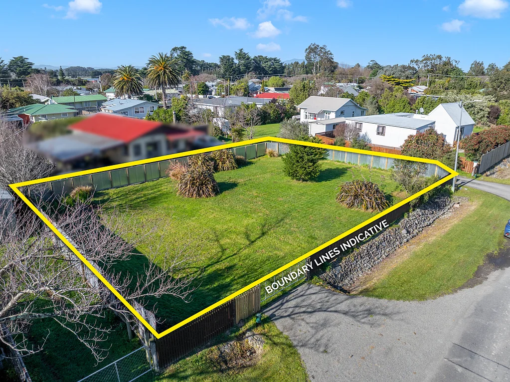 Featherston Blank canvas for your new lifestyle