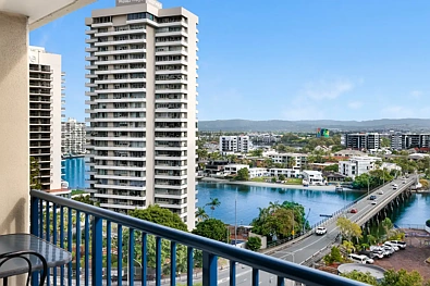 Surfers Paradise 2 Slaapkamer Elevated River & Skyline Views in the Heart of Surfers Paradise