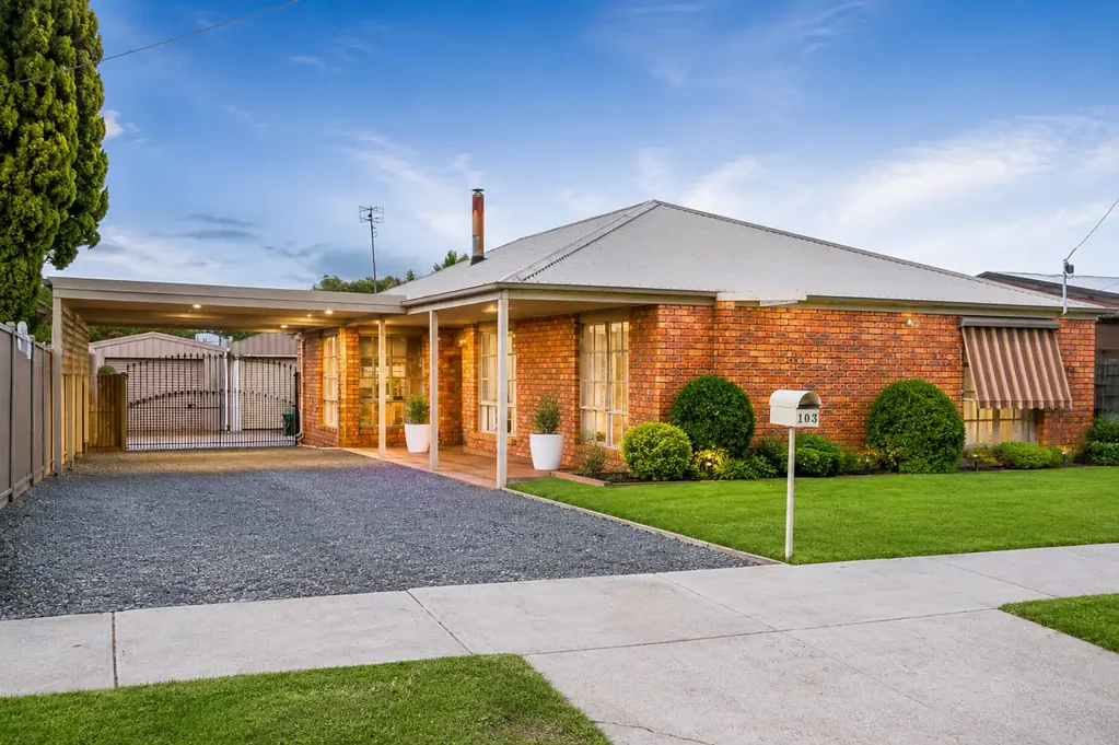 103 Yarrowee Street, Sebastopol, VIC 3356