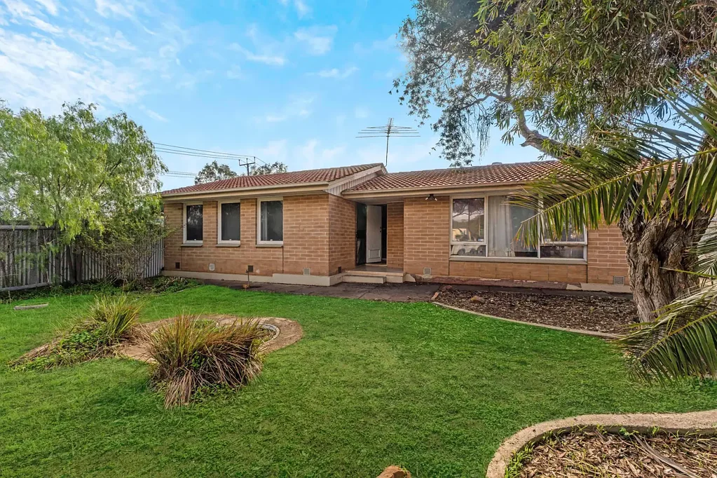 Smithfield Plains 3chambre Opportunity Awaits in a Sought-After Setting