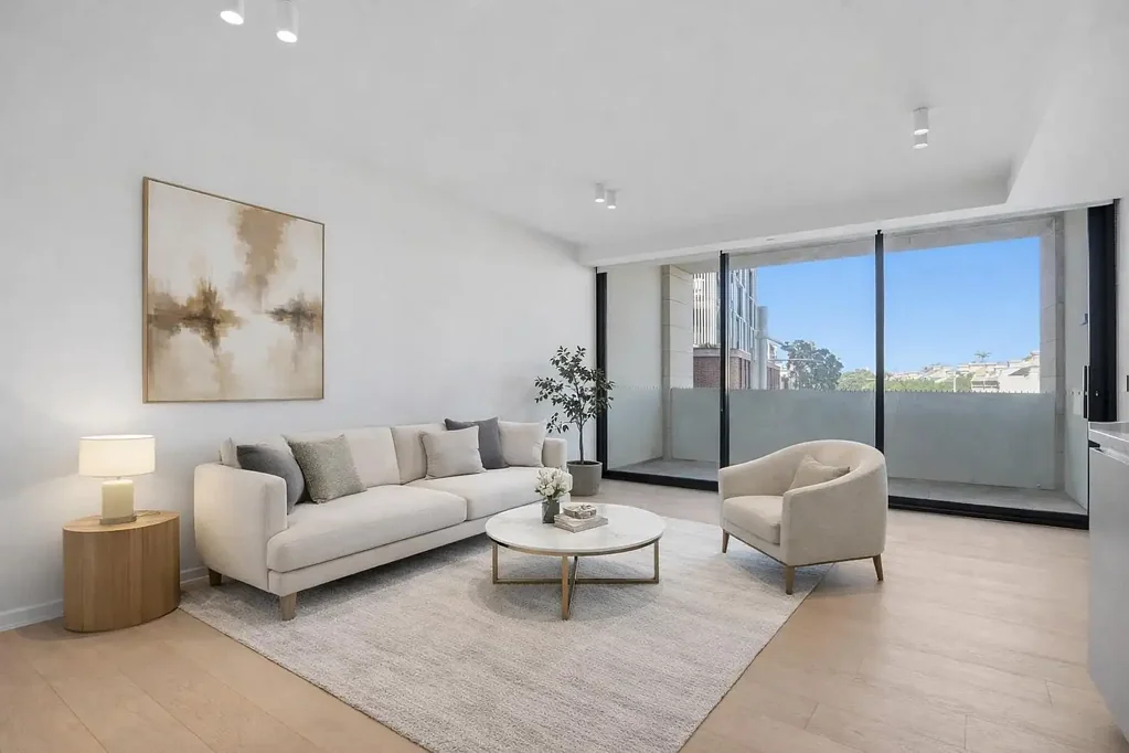 Bondi Junction 1Zimmer Light-Filled Apartment with Generous Indoor-Outdoor Living
