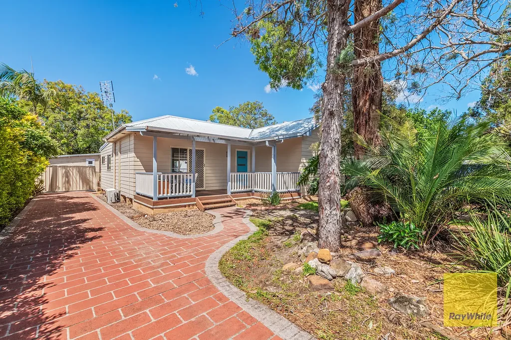40 Mcevoy Avenue, Umina Beach, NSW 2257