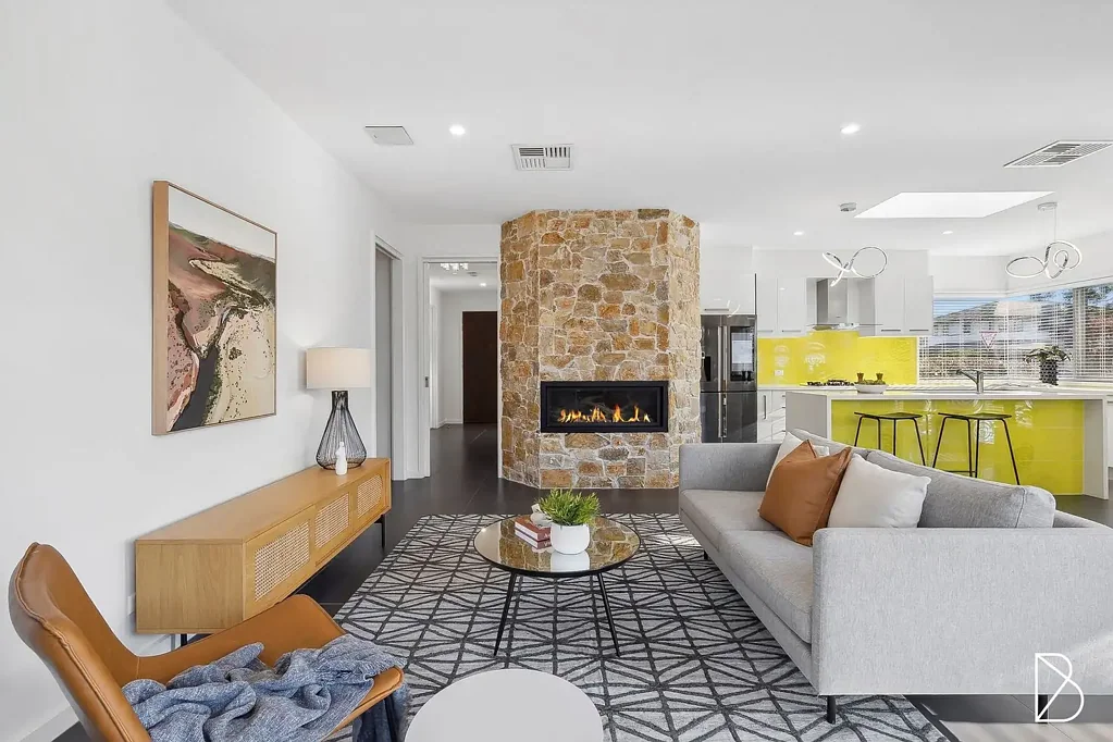 Contemporary Family Entertainer - Three Separate Living Areas