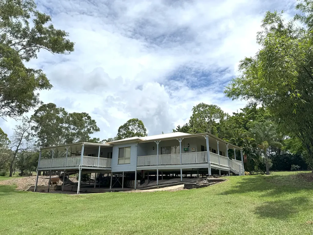 68 Old Bruce Highway, Howard, QLD 4659