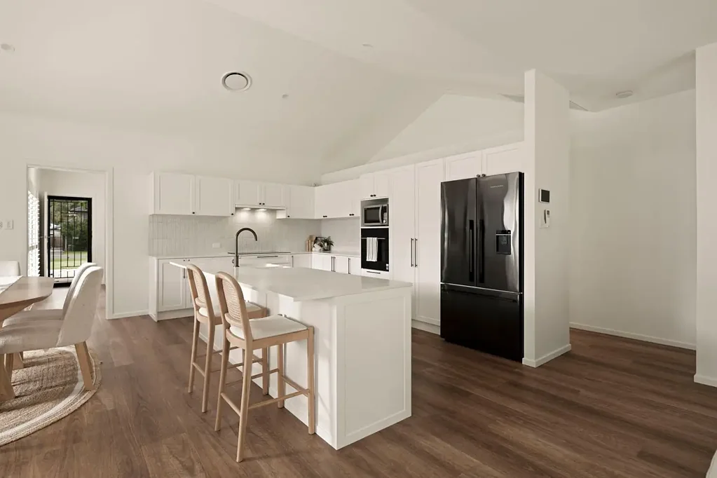 Cleveland 4 Bedroom Modern Coastal Lowset on a Quarter Acre in Oyster Point