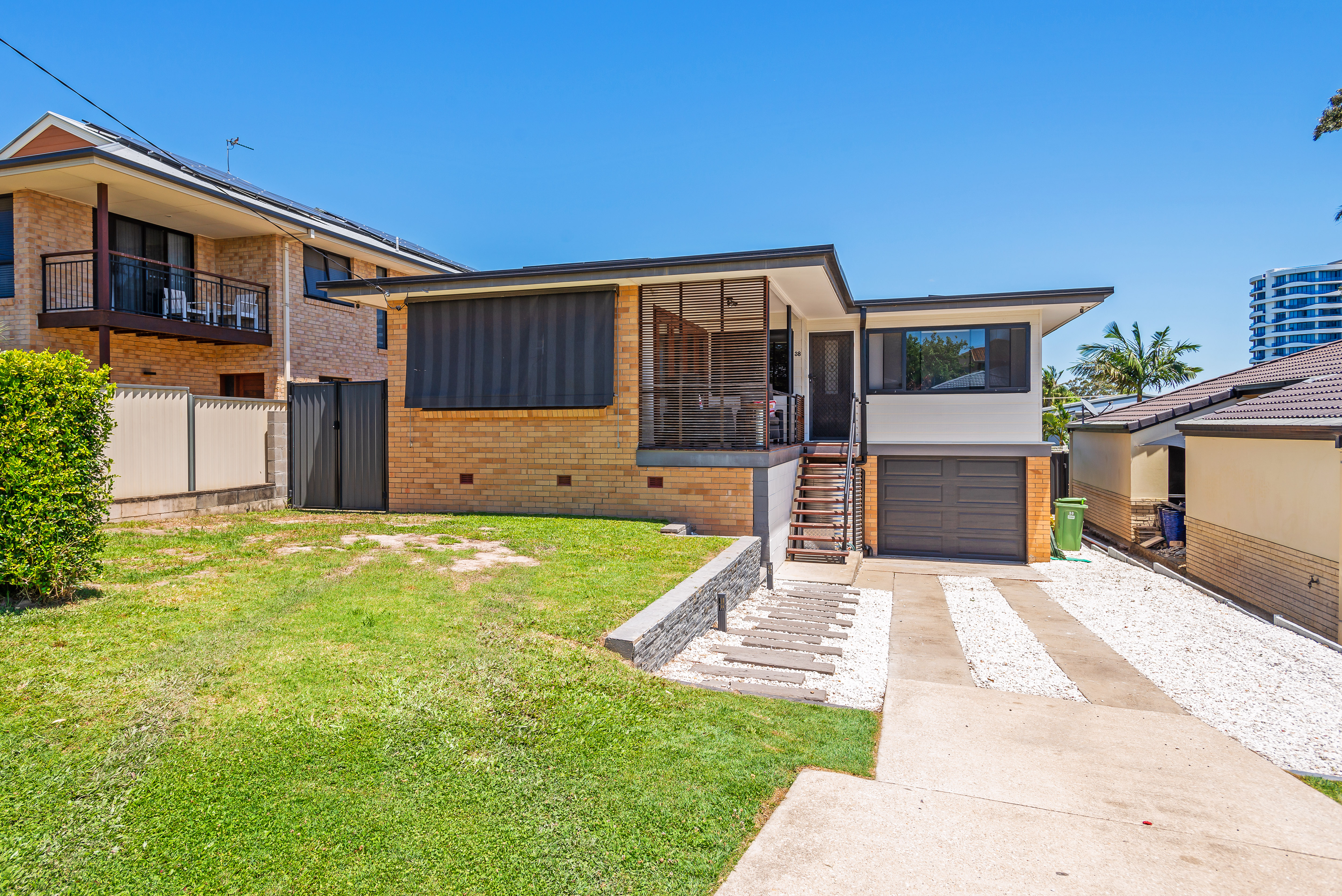 38 ASHBOURNE TCE, BIGGERA WATERS QLD 4216, 0 Bedrooms, 0 Bathrooms, House