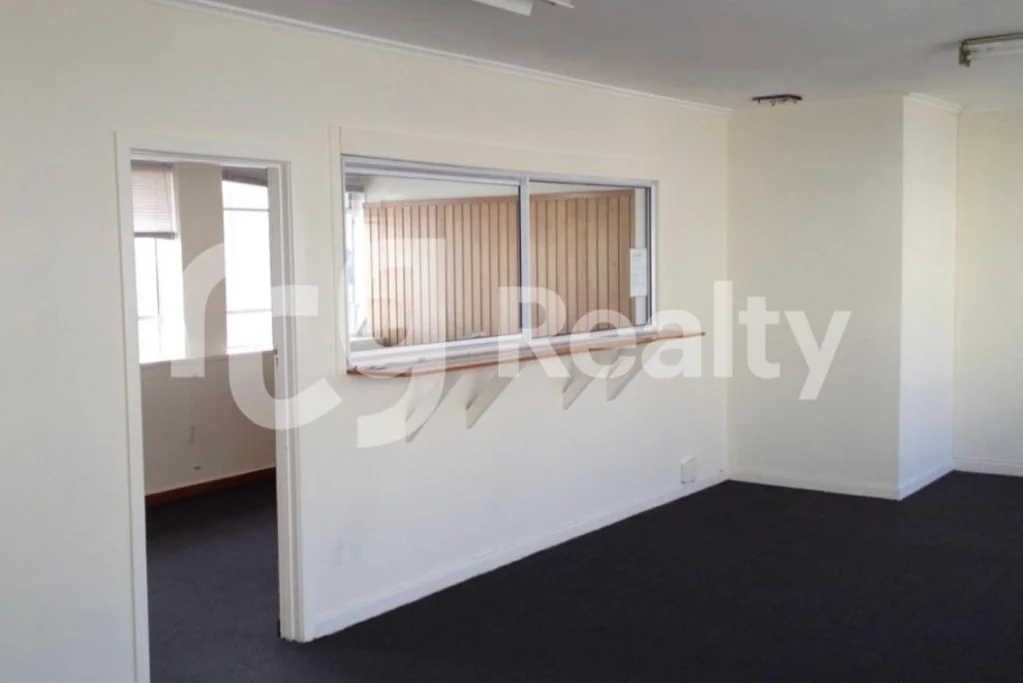 Penrose Affordable Office with Carparks | 100m2 | Penrose