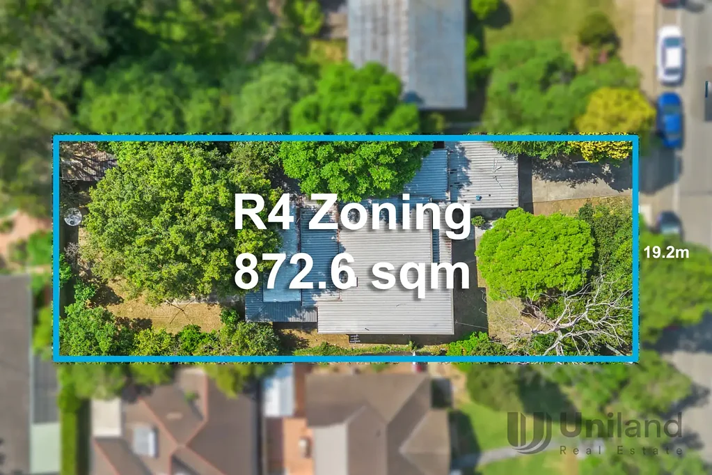 Castle Hill 4कमरा Prime development opportunity in a high growth zone (STCA)