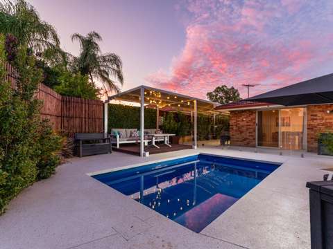 Ellenbrook 4 Bedroom Stunning Family Home in the Heart of Ellenbrook
