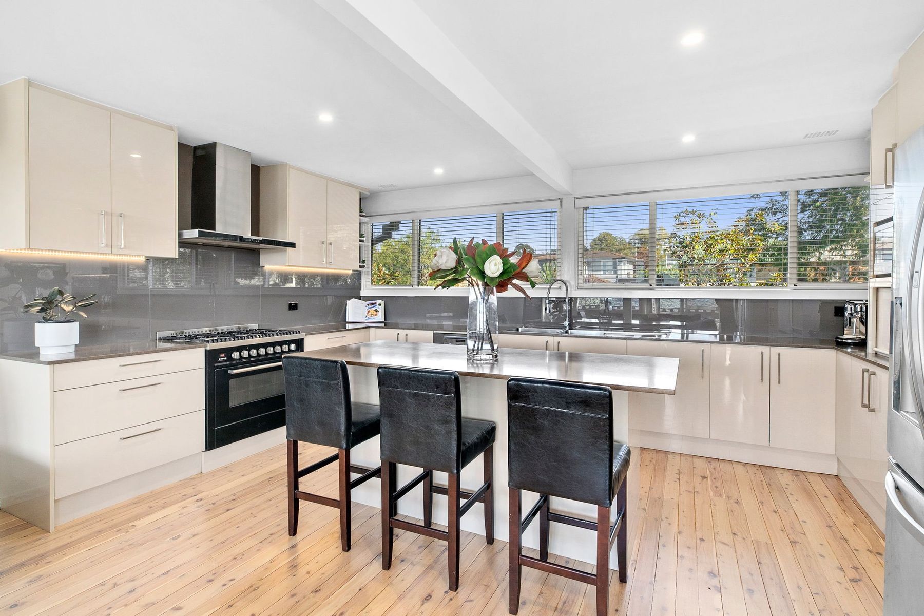 14 CARLOW CR, KILLARNEY HEIGHTS NSW 2087, 0 habitaciones, 0 baños, House