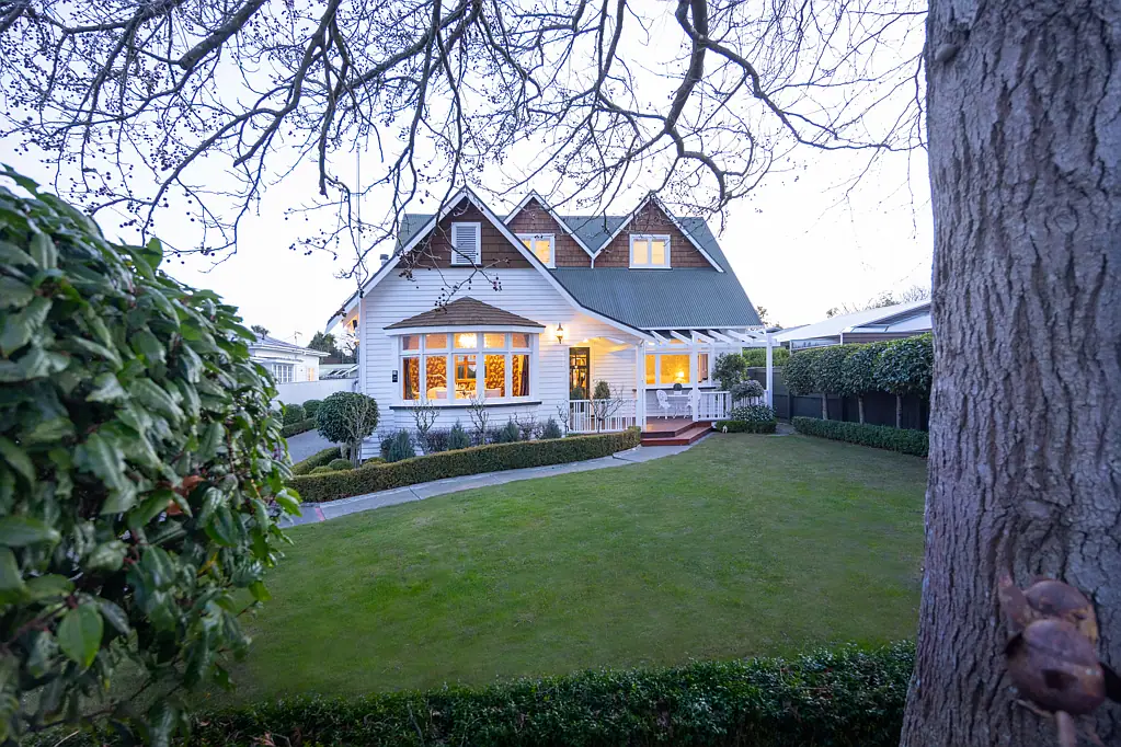 Hokowhitu 4Moenga Eye-Catching  Alfresco Family Entertainer