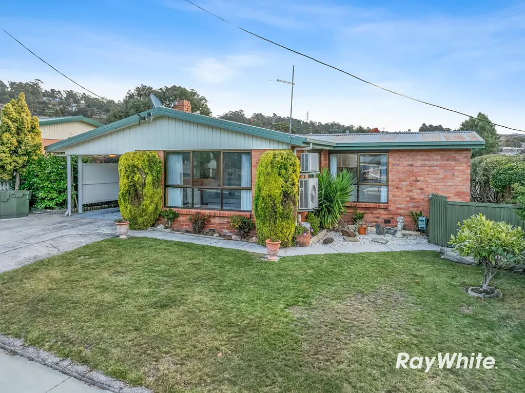 Riverside 3બેડરૂમ Charming Family Home