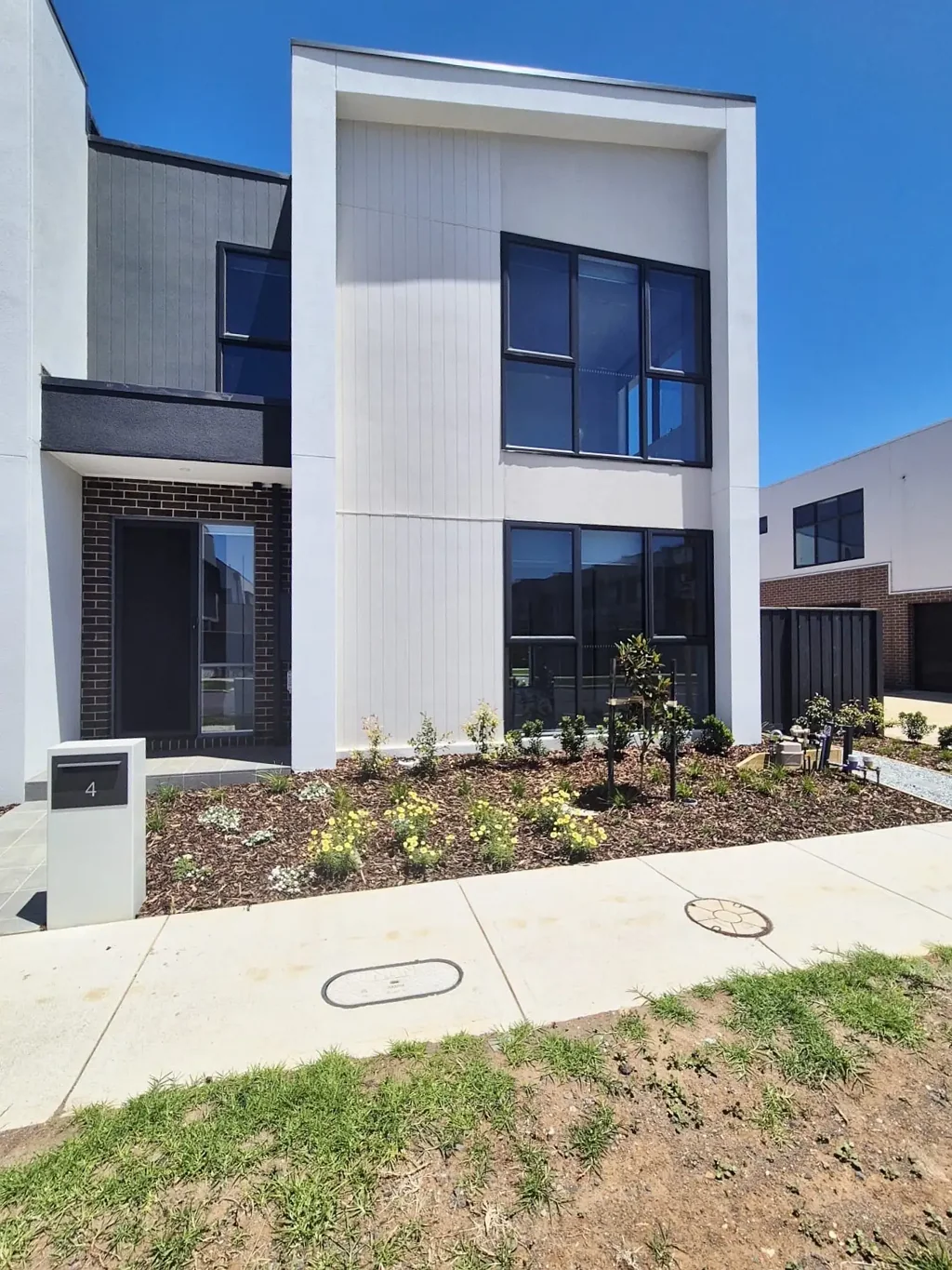 Modern Family Perfection Awaits in Prime Location!