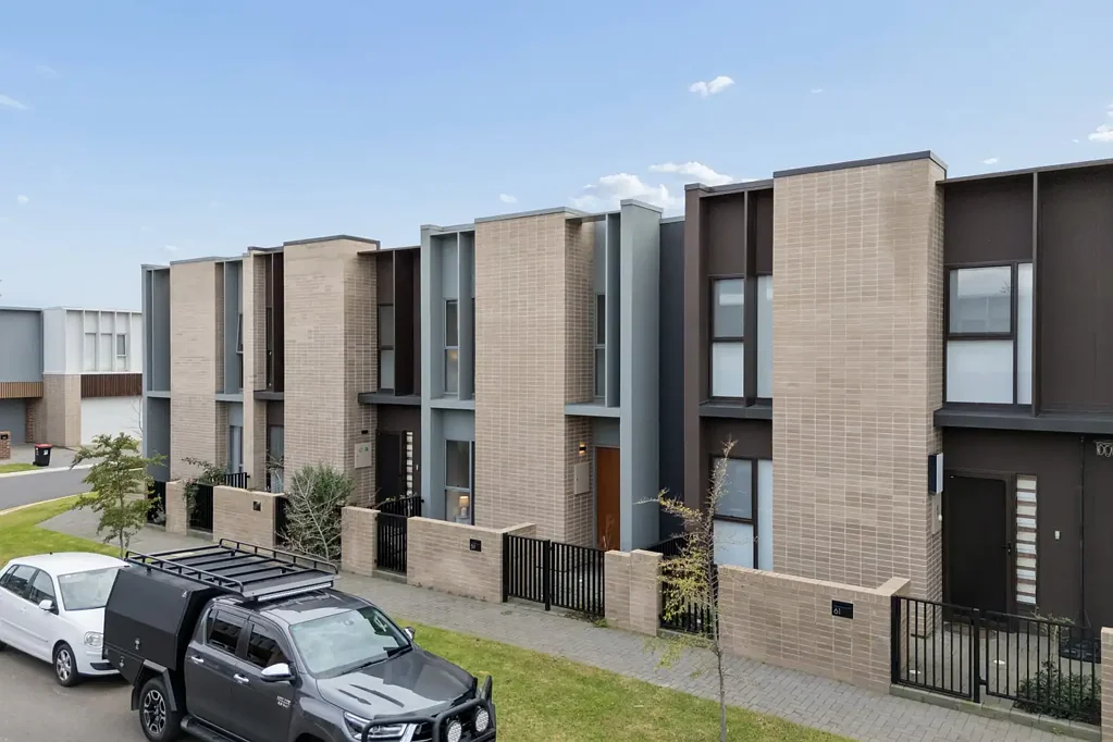 Glenside 4部屋 Contemporary Family Living in Prestigious Glenside
