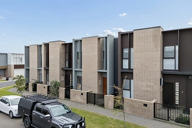 Glenside 4कमरा Contemporary Family Living in Prestigious Glenside