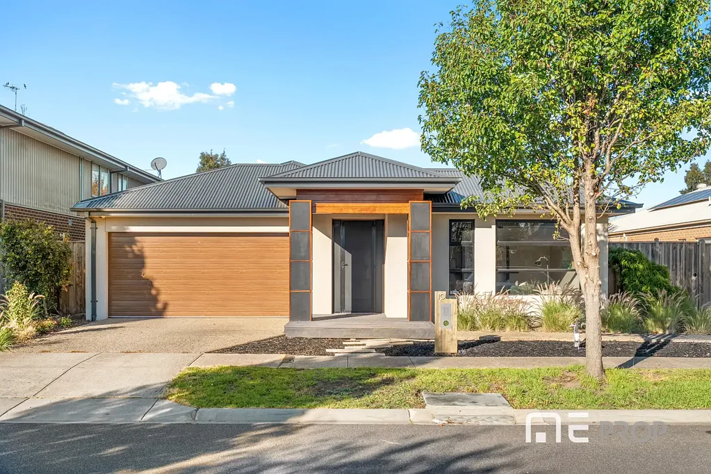 Cranbourne West 4બેડરૂમ Finally, a floorplan that actually understands family life