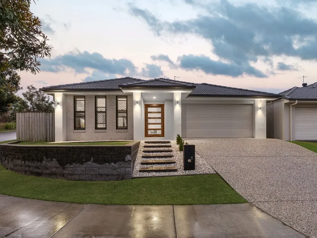 6 Callistemon Crescent, Deebing Heights, QLD 4306