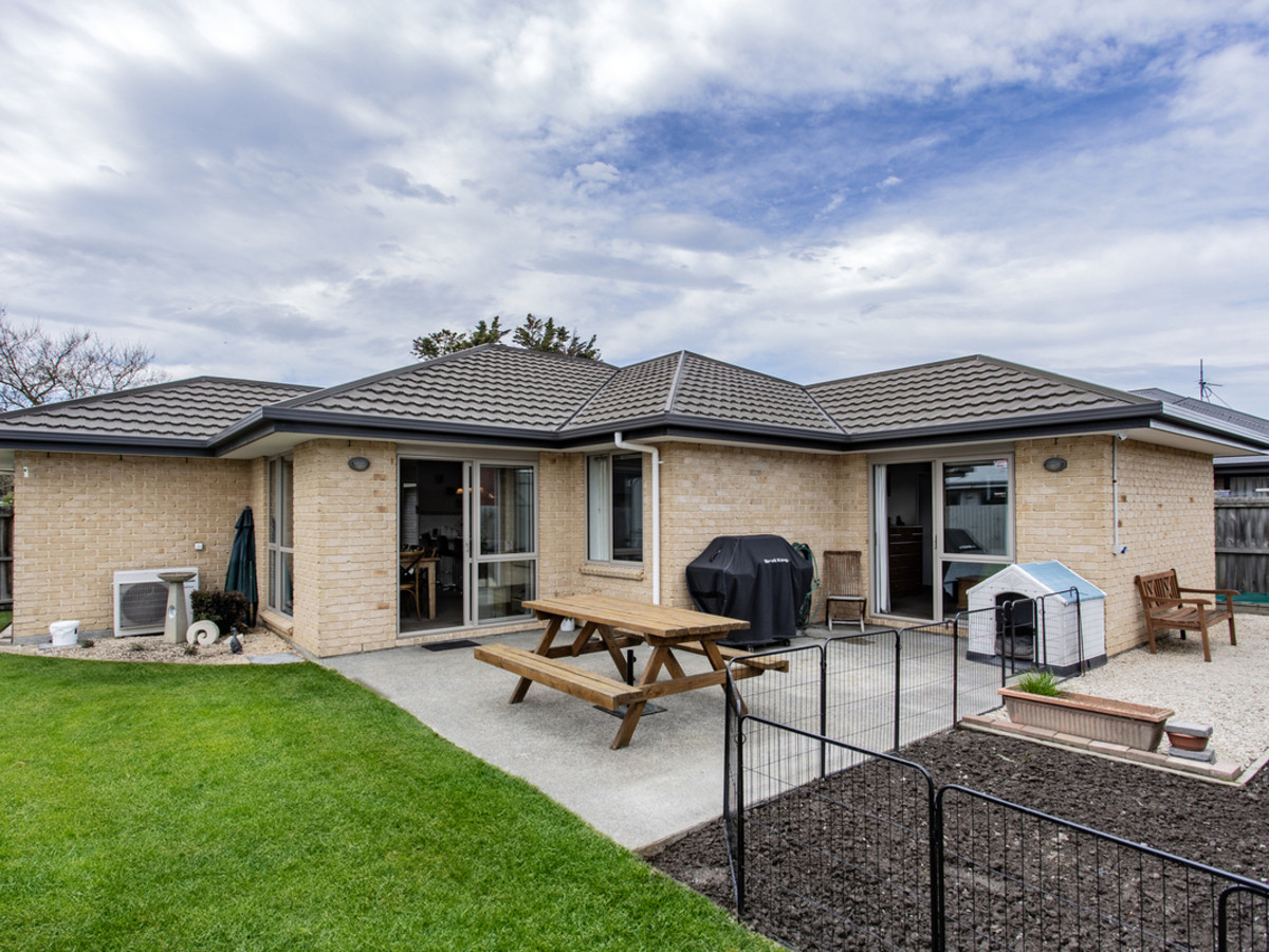 15 Cypress Street, Linwood, Christchurch, 3 침실, 2 욕실, House