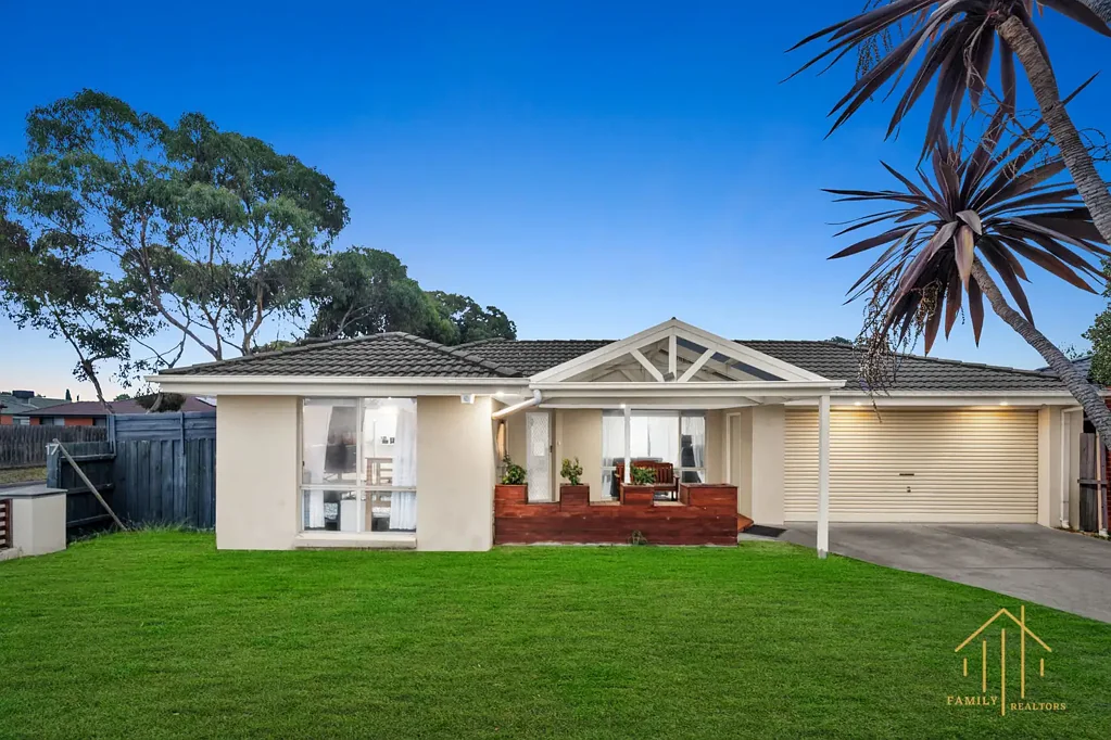 Cranbourne West 4房 532sqm宽绰宅地 四卧独立卫浴 全封闭廊架娱乐 双车库带后门入口 靠近购物中心与学校 Spacious Family Living with Multiple Zones & Year-Round Entertaining