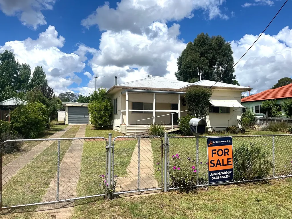 33 Knight St, Coonabarabran, NSW 2357