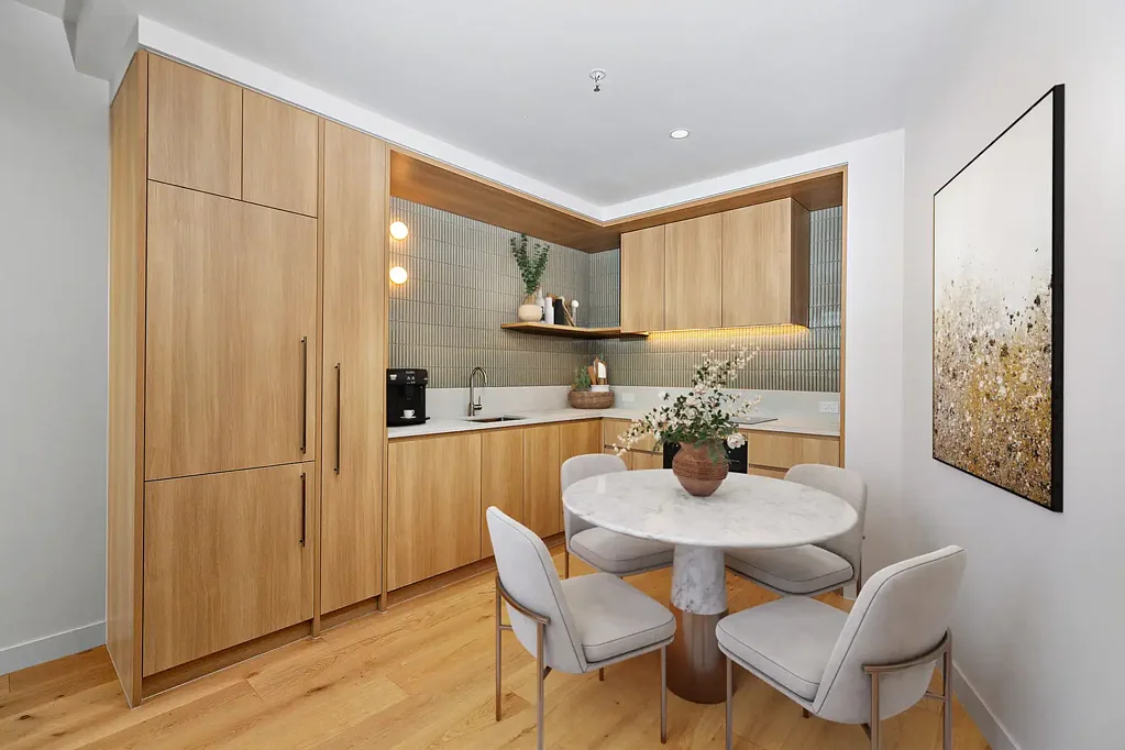 Brand New Luxury Apartments in Chic Fareham Complex - Two Available!