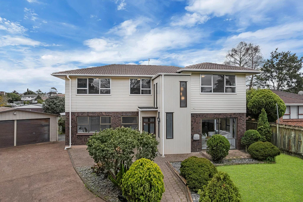 Bucklands Beach 7 Slaapkamer 7-Bed Reserve-Side Living in Prime Location