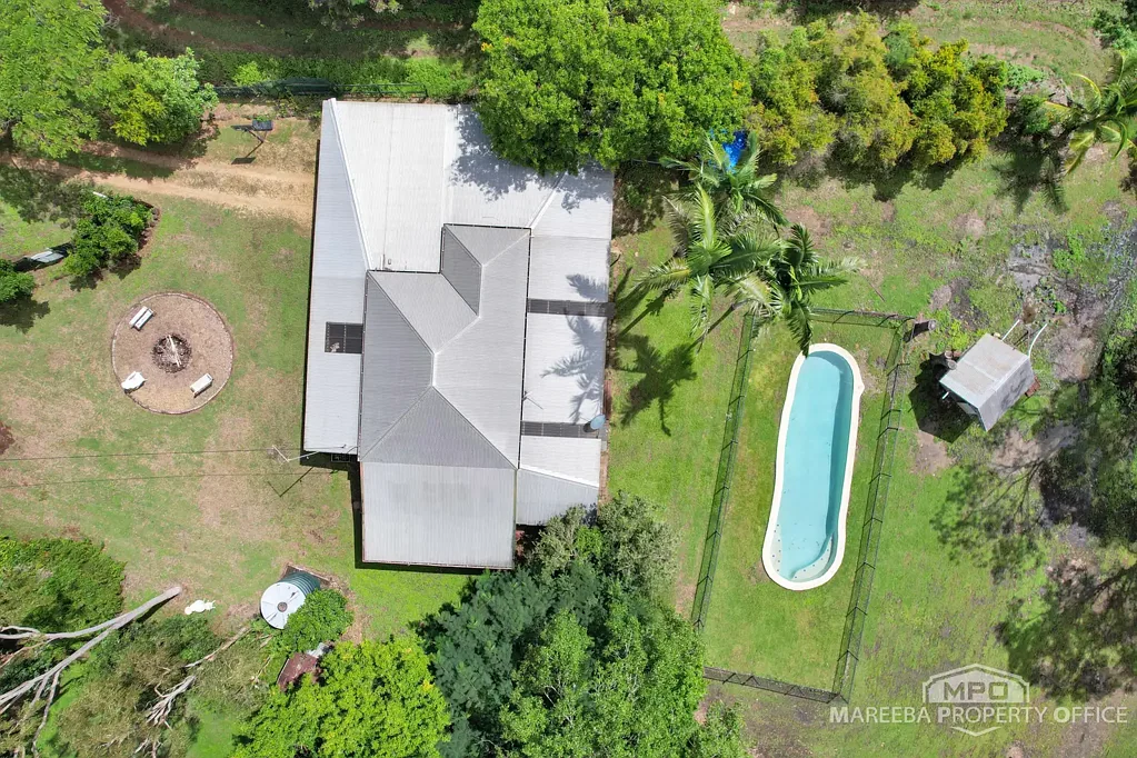 Mareeba 4ਬੈੱਡਰੂਮ Solid Foundations & Classic Queenslander Charm