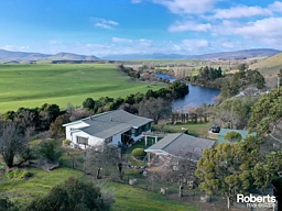 219 Meadowbank Road, Meadowbank