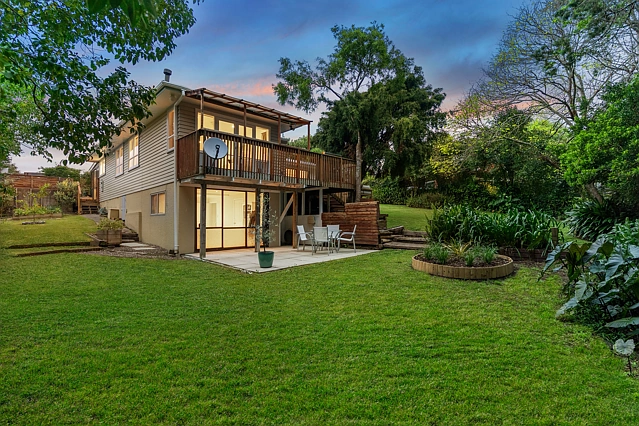 70 Fairclough Road, Beach Haven, North Shore City