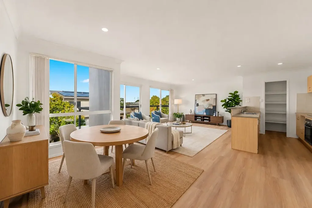 Upper Coomera 3침실 Freshly Updated Resort-Style Townhouse – Vacant and Ready to Move In