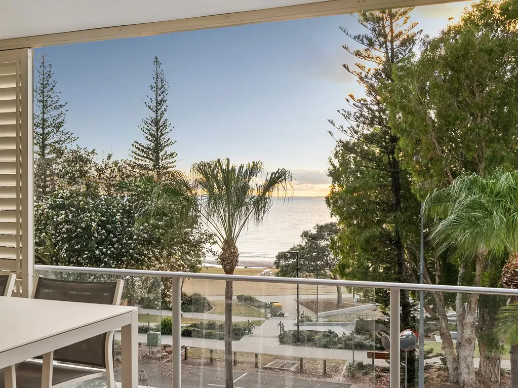 Scarborough 3Kwarto Unrivalled Coastal Luxury and Stunning Moreton Bay Views in an Executive Scarborough Sanctuary